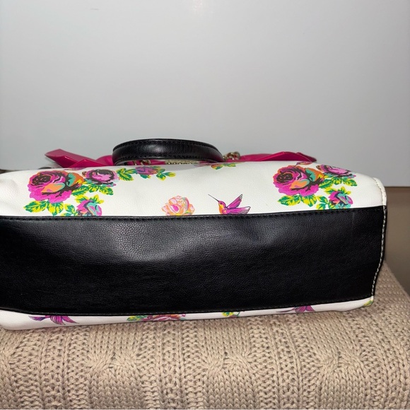 Betsey Johnson Bundle Pink Jumbo Bow & Floral Design Satchel/Shoulder Bag - Picture 8 of 16